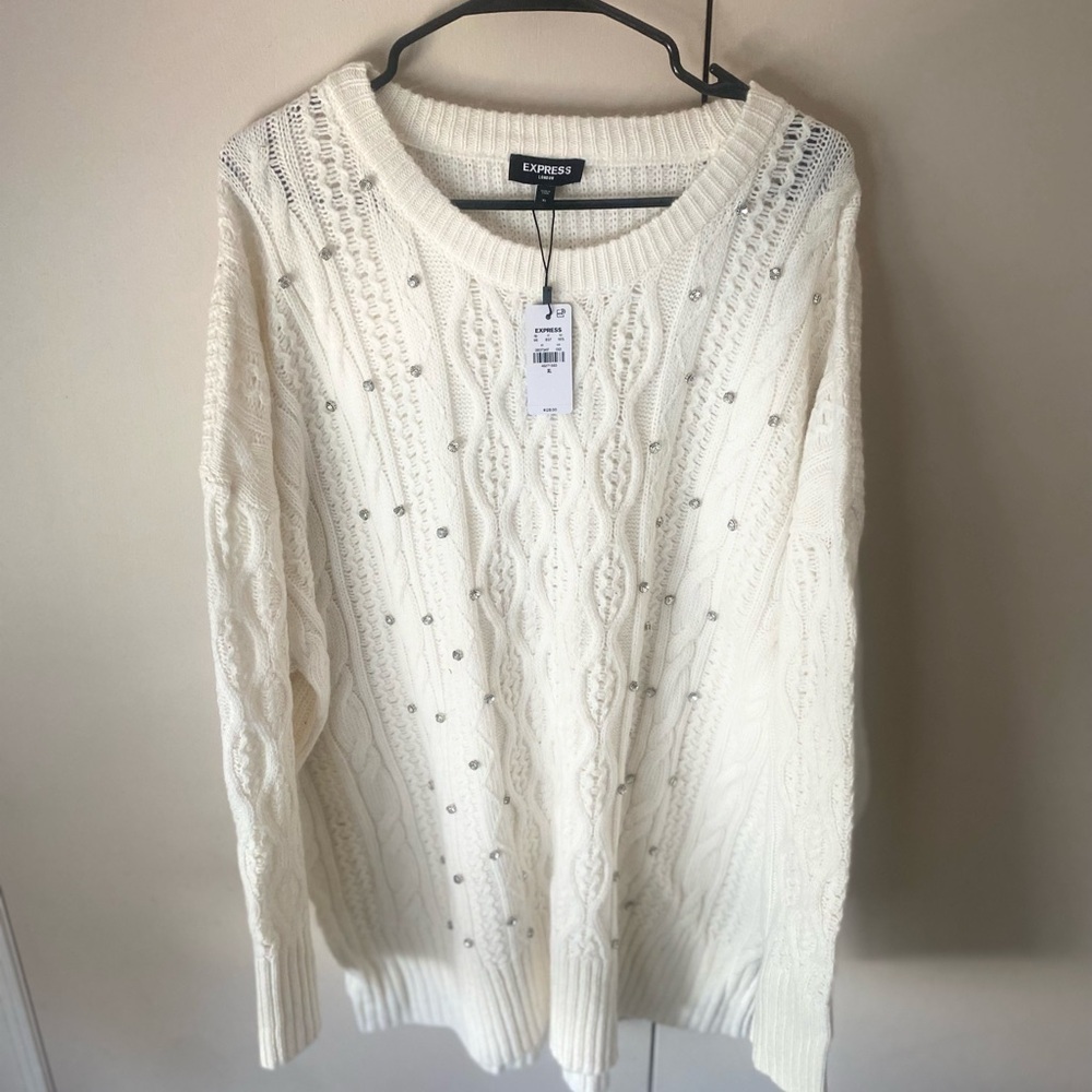 Express White Crew Neck Sweater with Classic Knit
